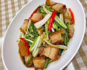 荞菜炒烧肉的做法